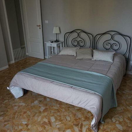 Suites In Sicily Ачиреале Экстерьер фото